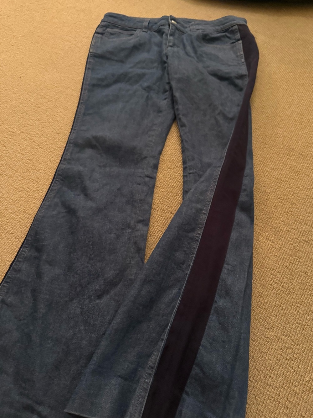 GUCCI Women's Flared Jeans in Dark Blue denim with Side Panel Sz 30